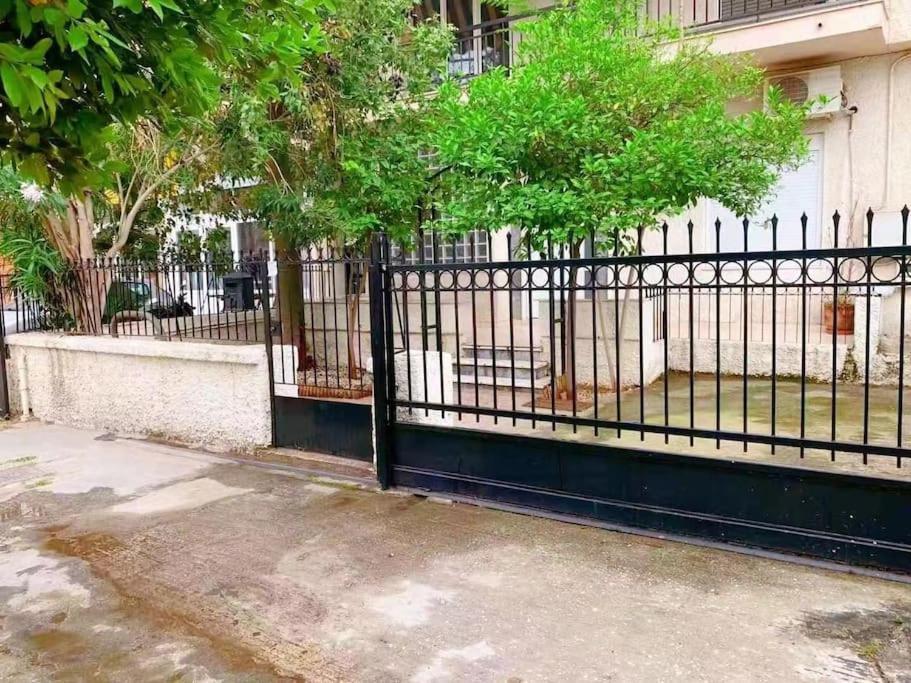 Apartment 近图书馆宽敞露台spacious Terrace Near Library *