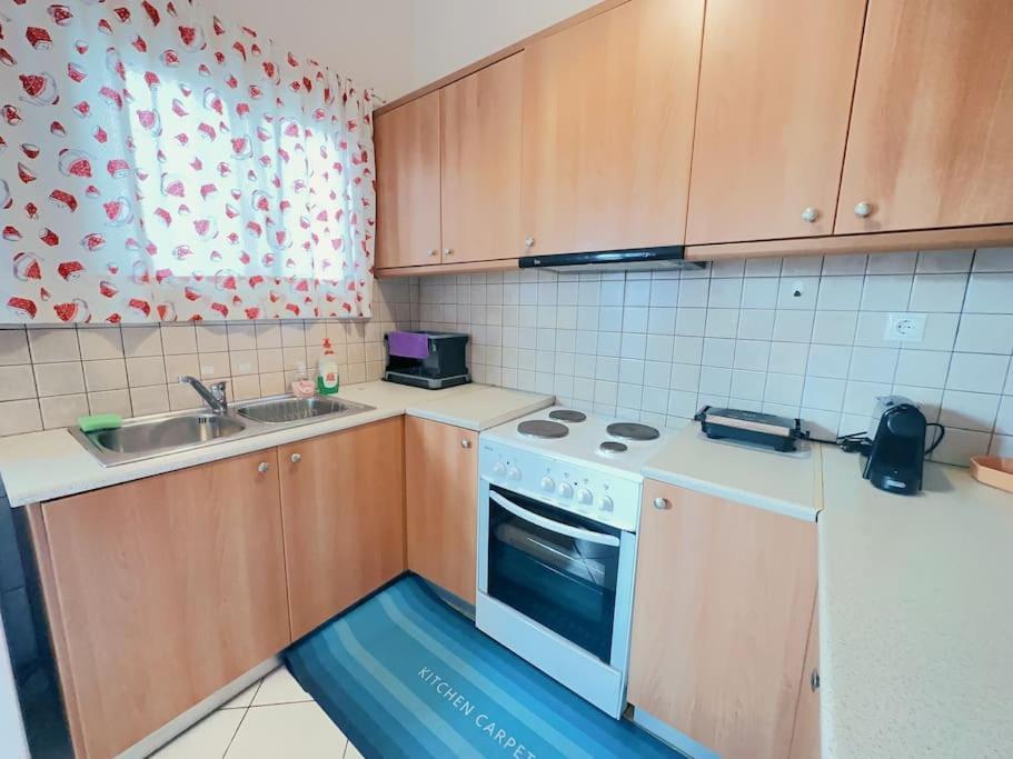 Apartment 近图书馆宽敞露台spacious Terrace Near Library Athen
