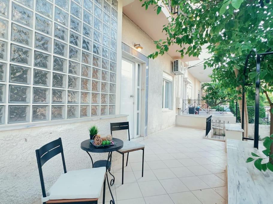 近图书馆宽敞露台spacious Terrace Near Library Apartment